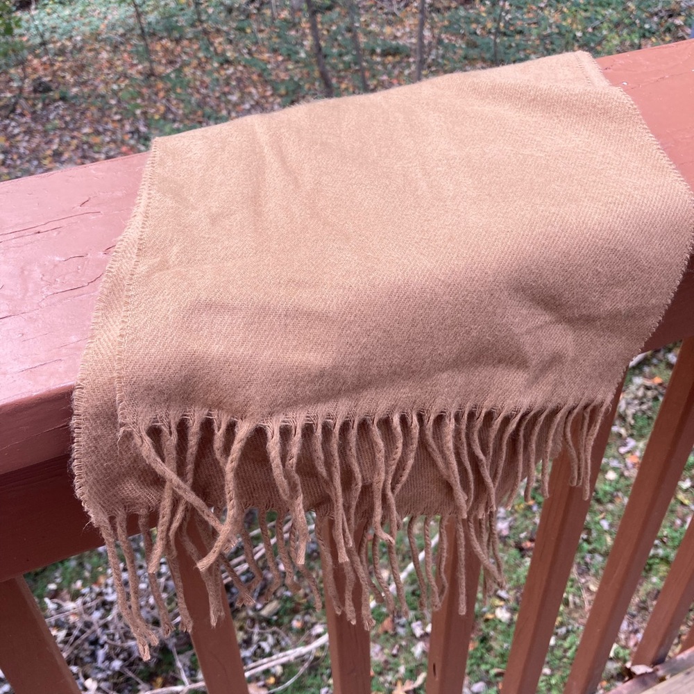 Cashme tan scarf